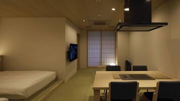 Desk, free WiFi, bed sheets