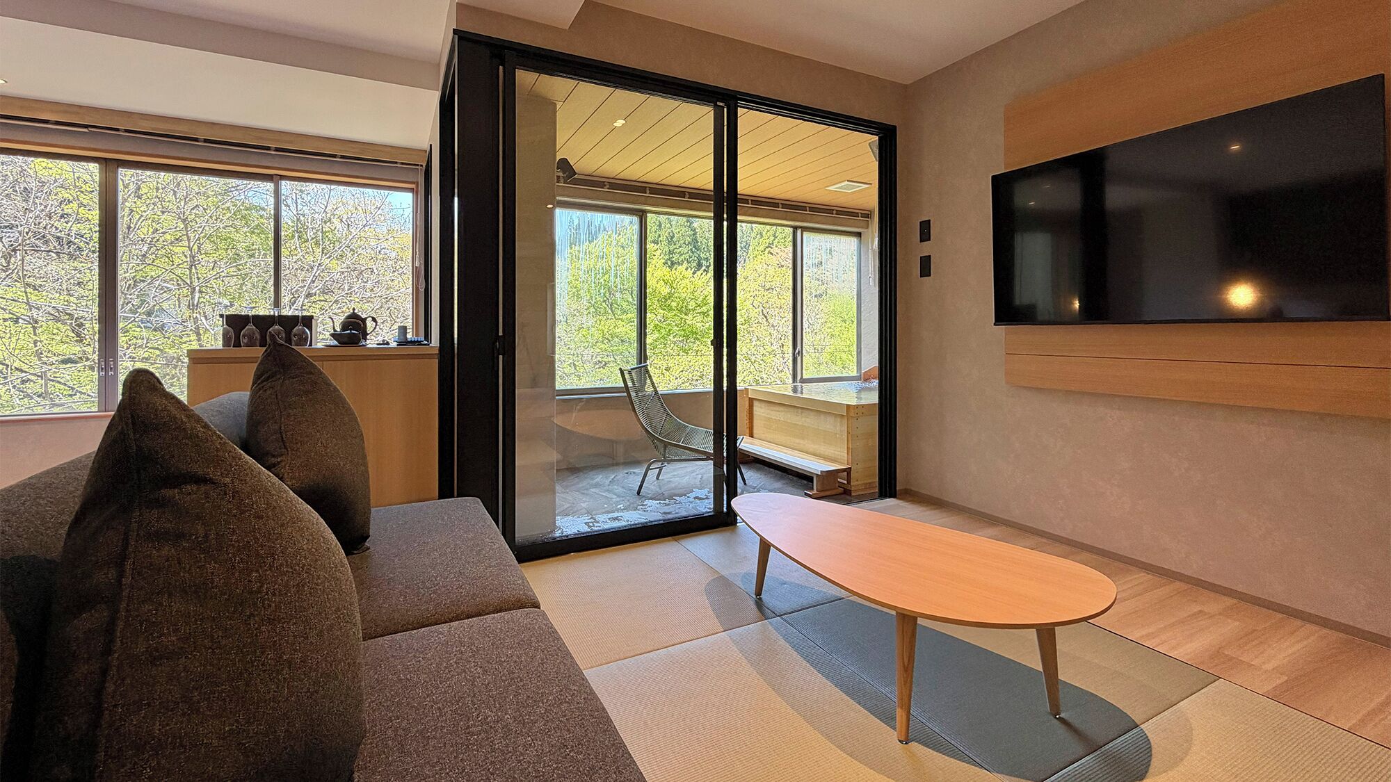 Grand Hot Spring Suite with Semi-Open-Air Bath