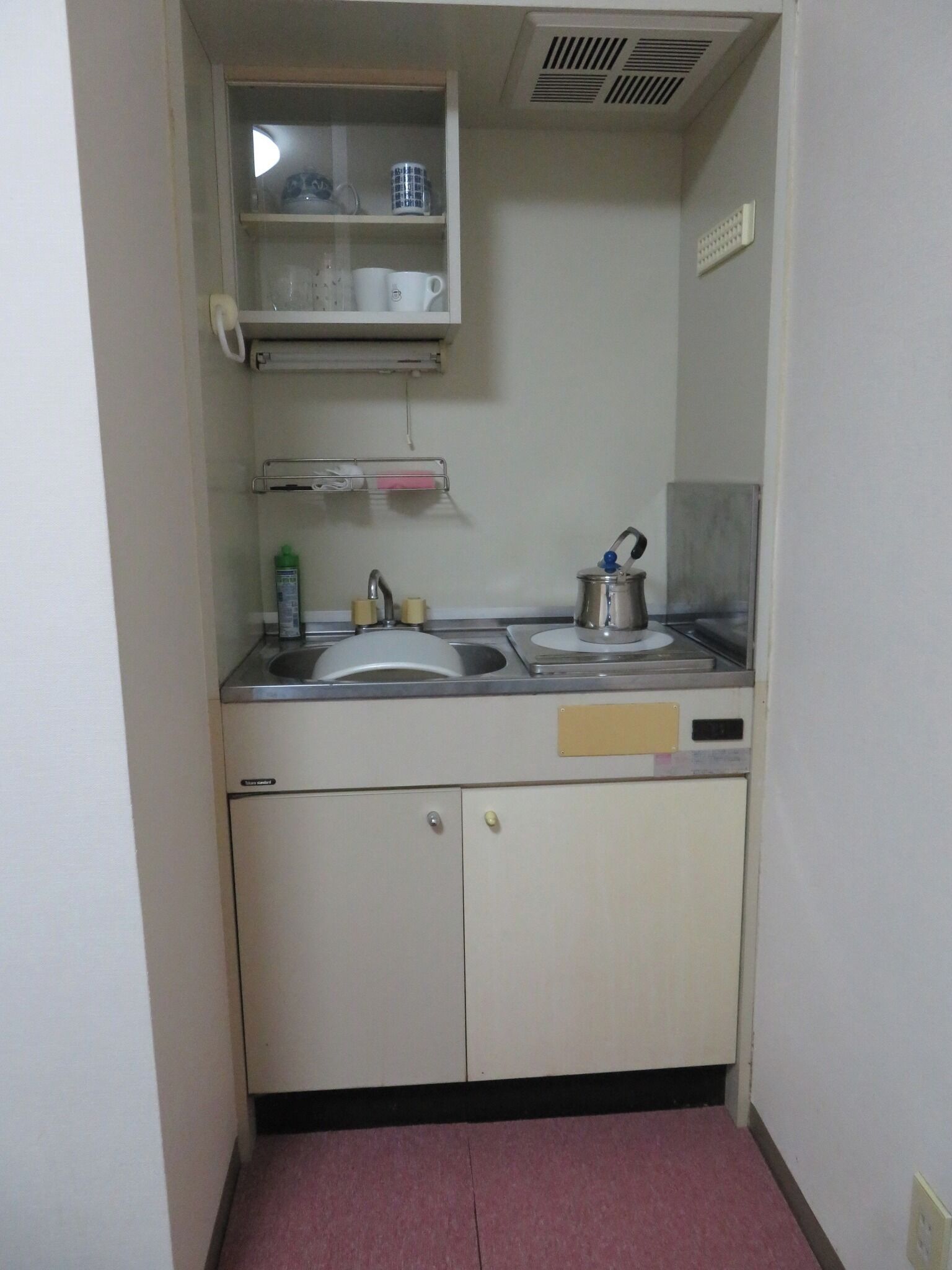 雪櫃、微波爐、爐具、廚房用具/餐具/器皿