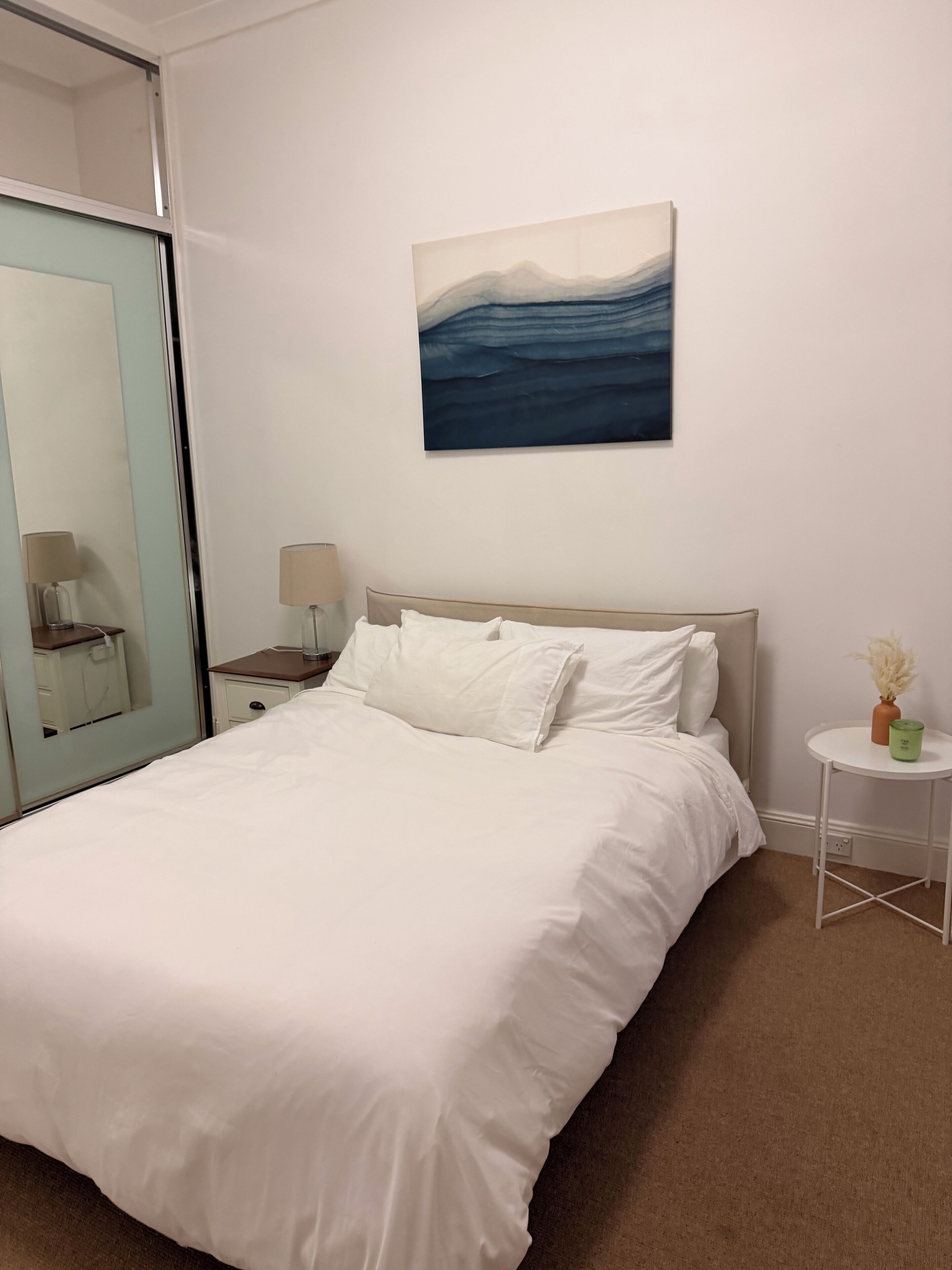 1 bedroom, travel cot, free WiFi, bed sheets
