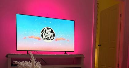 Bondi Beach House - 5 mins to iconic Bondi beach, restaurants & cafes steps away