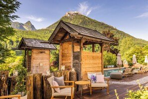 Property grounds - Gams - apartment - balcony with mountain view, fireplace - 65sqm, non-smoking (Ramsau bei Berchtesgaden)