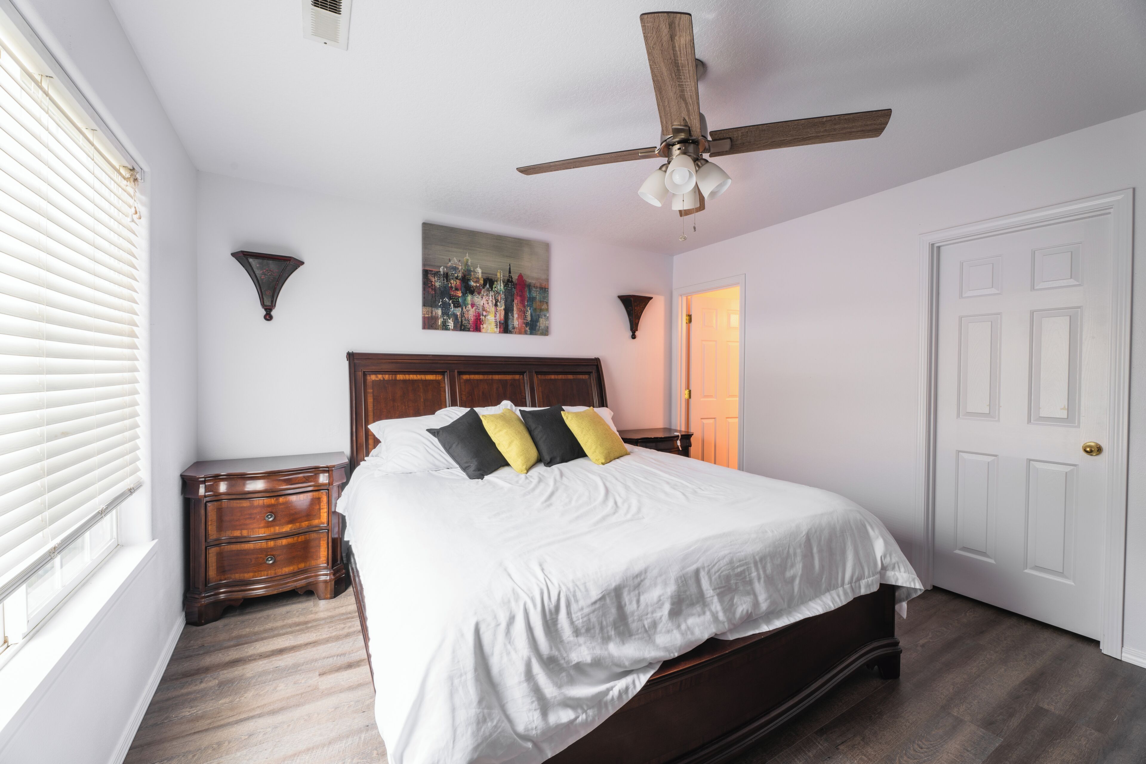 3 bedrooms, free WiFi, bed sheets