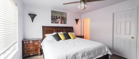 3 bedrooms, free WiFi, bed sheets