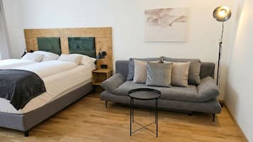 Appartamento Classic | Ferro/asse da stiro, Wi-Fi gratuito