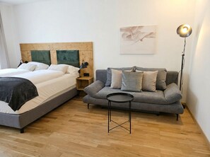 Apartament clàssic | Planxa i posts de planxar i wifi gratuïta 