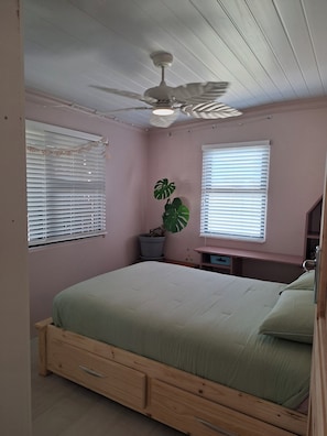 2 bedrooms, free WiFi, bed sheets