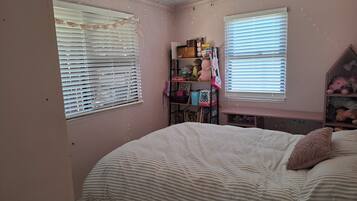 2 Schlafzimmer, kostenloses WLAN, Bettwäsche