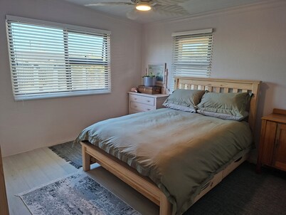 Tranquil and cosy 2-bedroom cottage in Moorreesburg with farm views