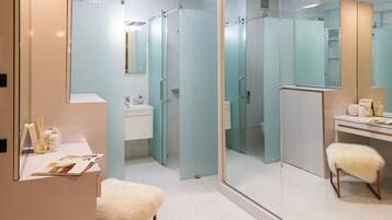 Villa Luxe, balcon | Salle de bain