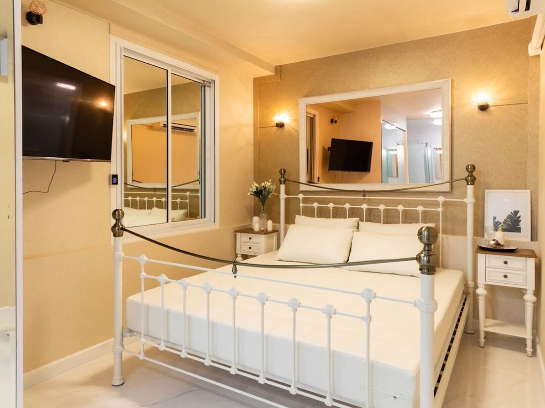 Luxury Villa, Balcony