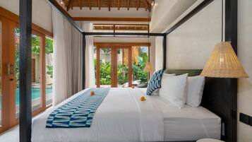 Basic House | 1 bedroom, desk, laptop workspace, bed sheets