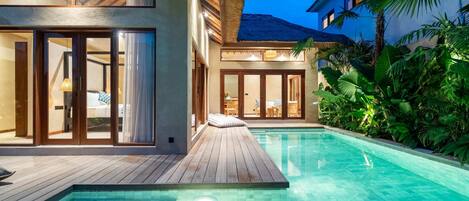 Basic House | Pool | Outdoor pool