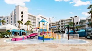 Unclassified image, 3 of 23, button - Get Ready for Blissful Getaway! 3 Units, Breakfast, Pool, Pets Are Welcome! (Orlando)