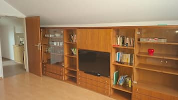 Apartment | Living room