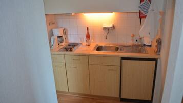 Apartemen | Dapur pribadi | Kursi makan untuk bayi