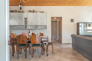 Dining - Angelina's House with Mountain View, Private Terrace, and Air Conditioning (Μεσσηνια)