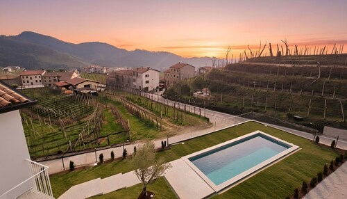 Villa Dolce Bacio, Pool and Spa, Valdobbiadene