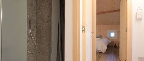 Fer et planche à repasser, lit de bébé portatif, accÚs au Wi-Fi (inclus)