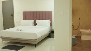 Studio, Balcony | Free WiFi