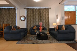 36-inch flat-screen TV with cable channels