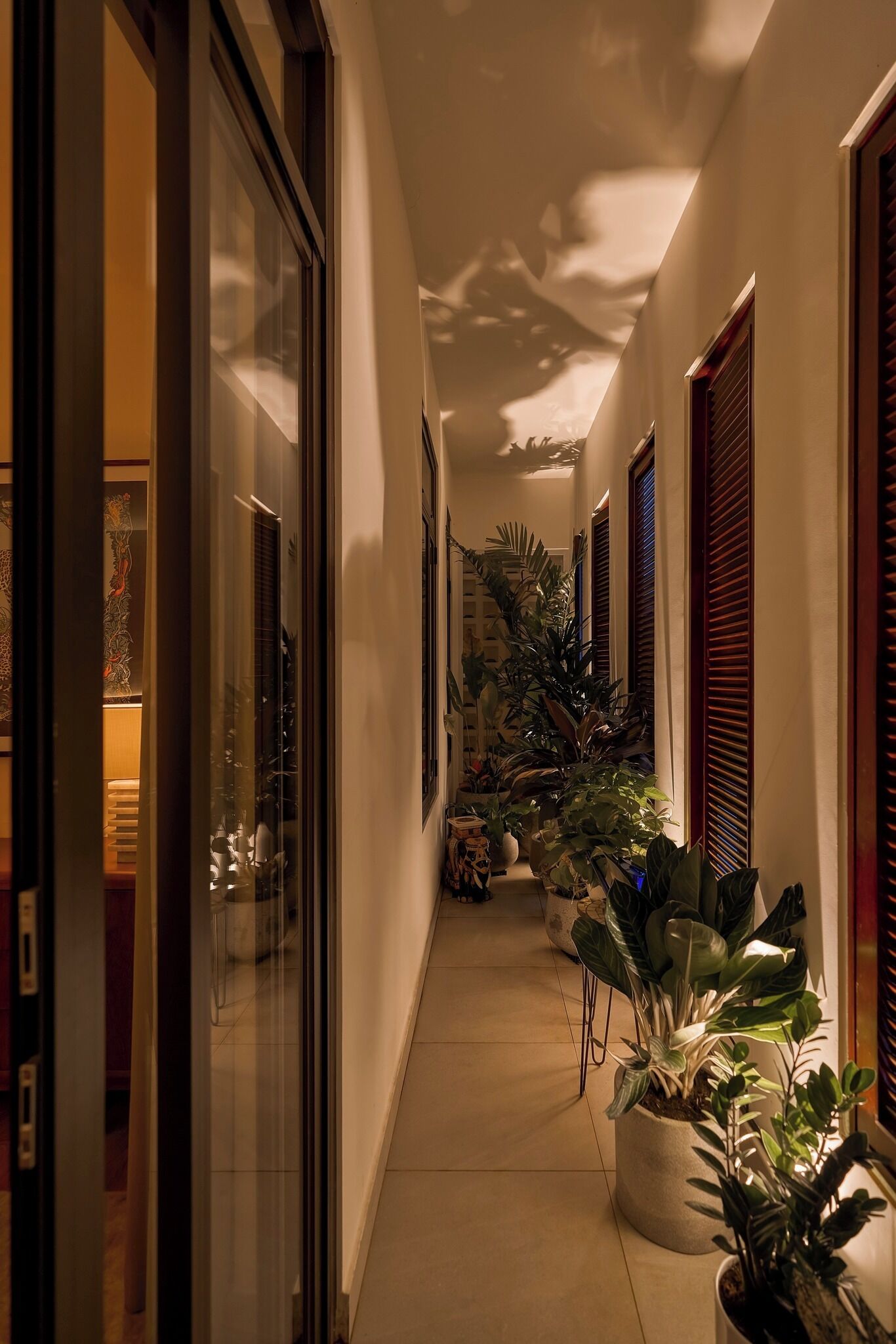 Free minibar, individually decorated, individually furnished, desk