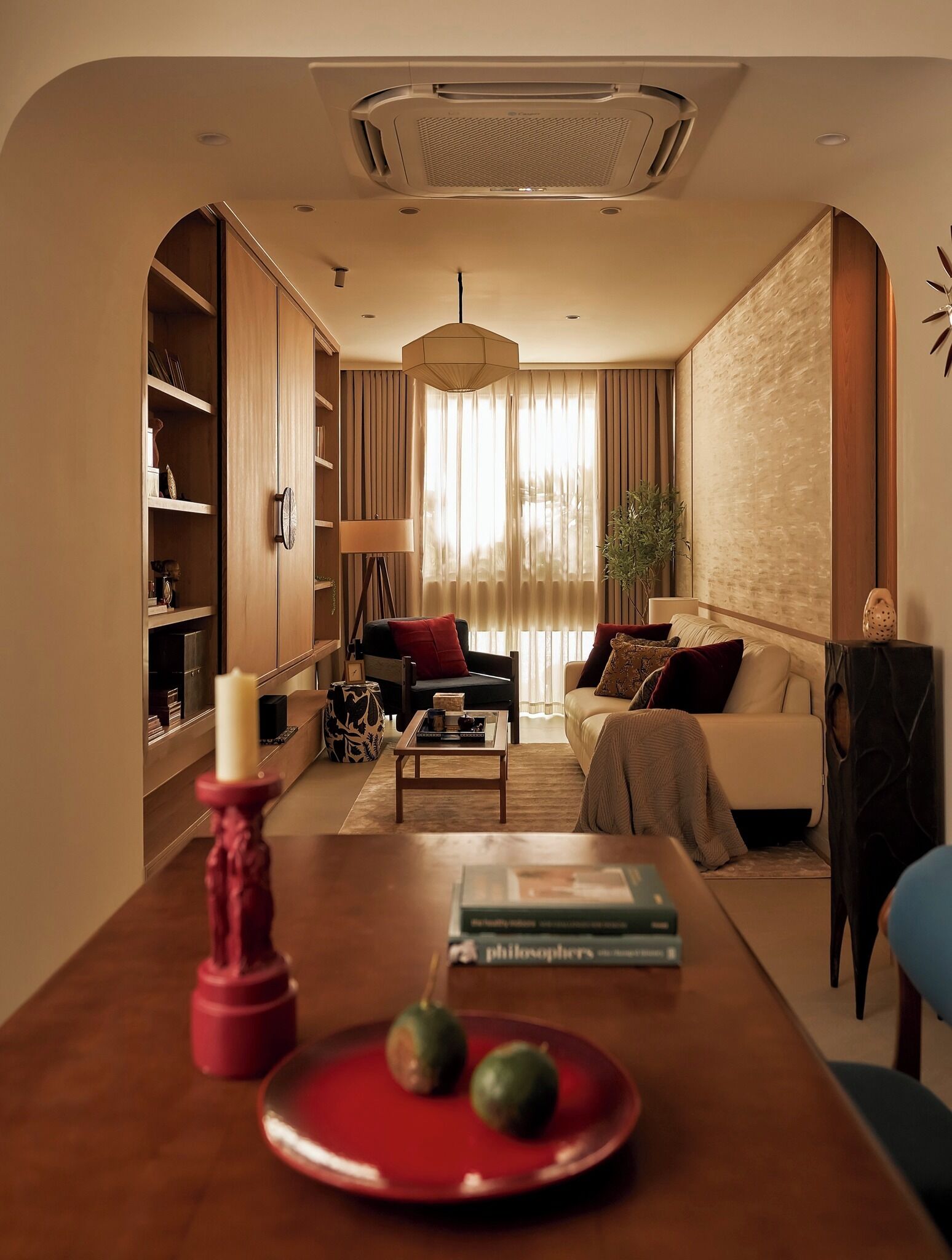 Free minibar, individually decorated, individually furnished, desk