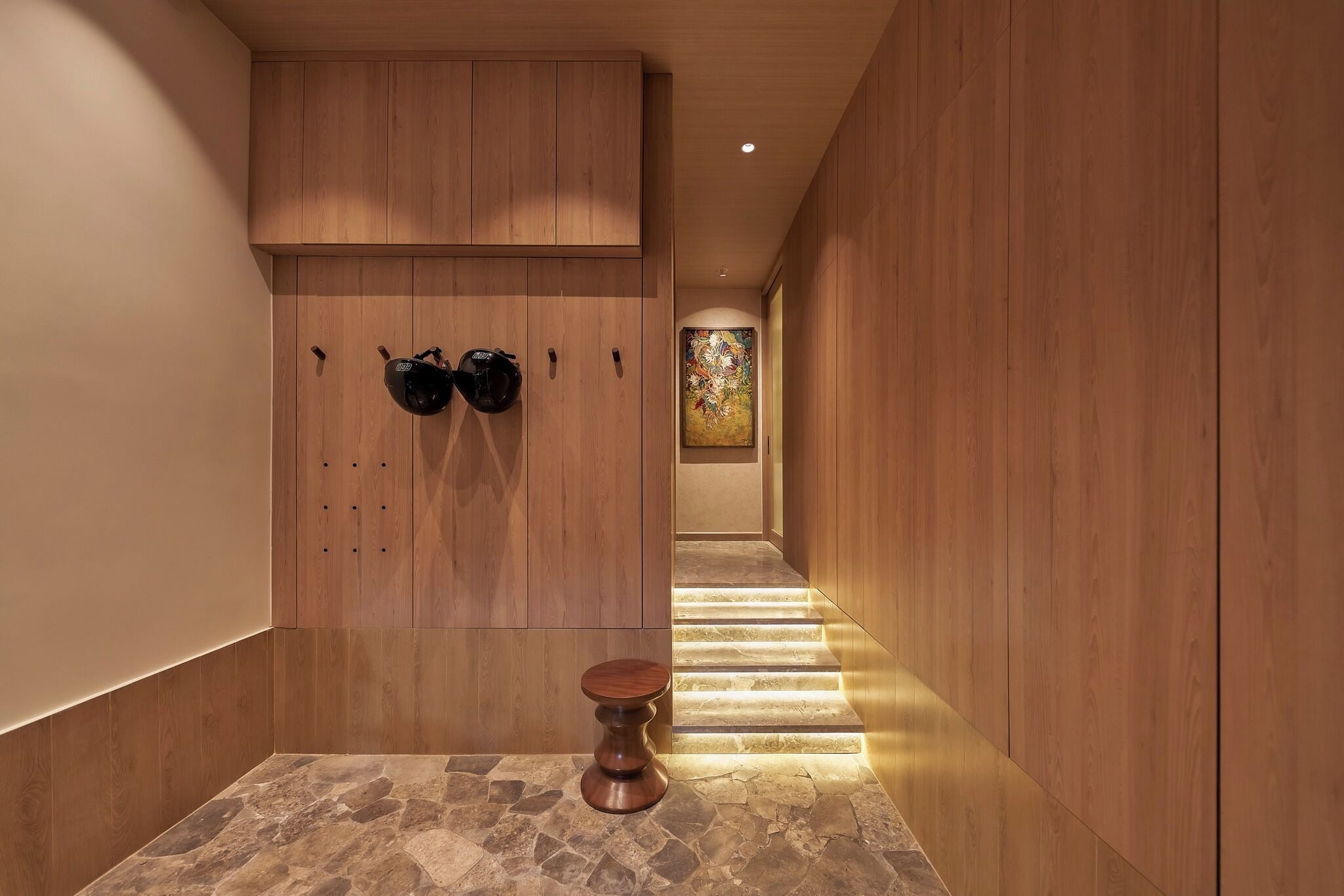 Free minibar, individually decorated, individually furnished, desk