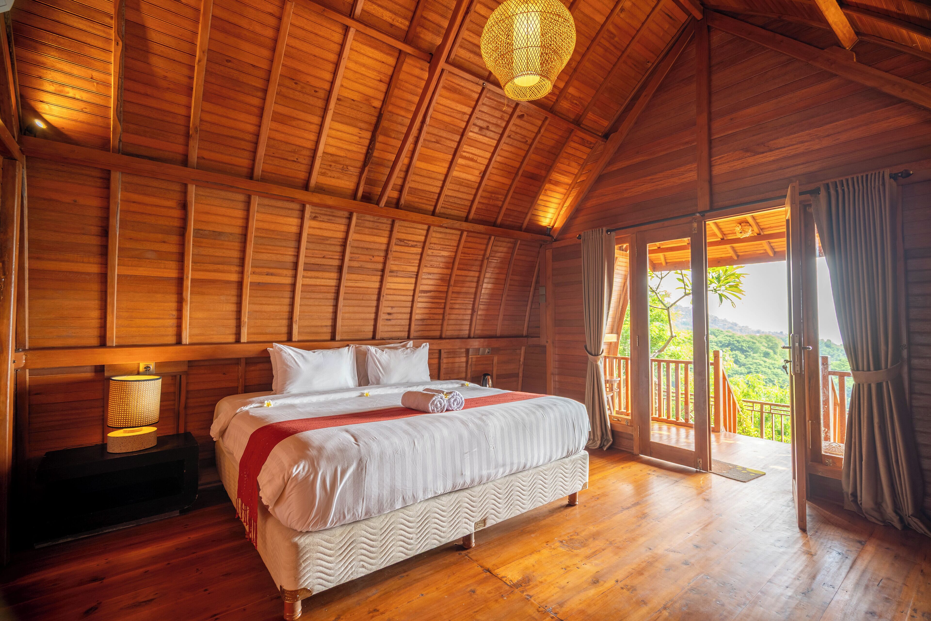 Deluxe Room, Sea View | Free WiFi