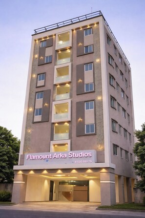 Front of property - Hotel Flamount Arka Studios (Hyderabad)