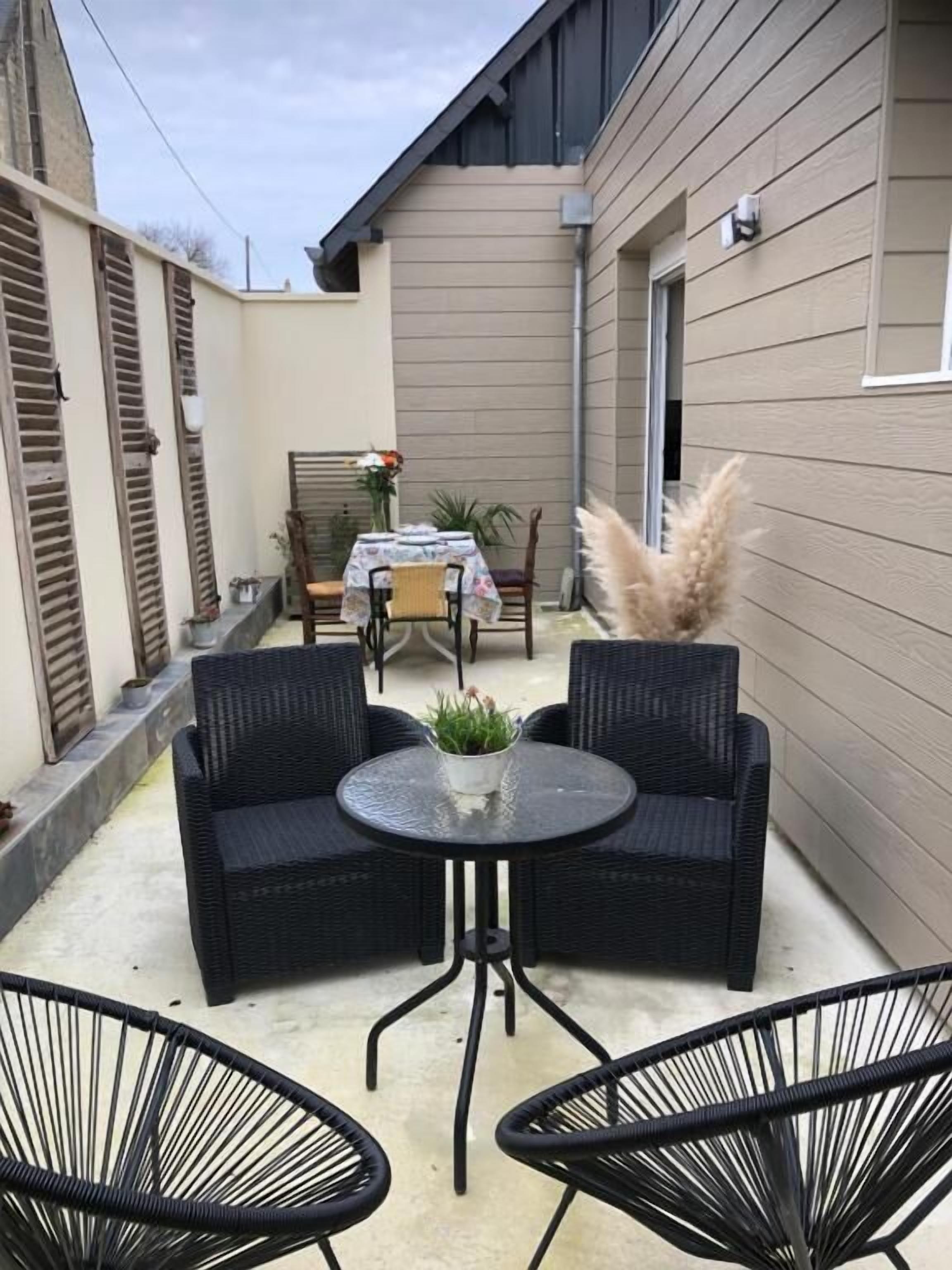 컴포트 스위트, 금연, 정원 전망 | 야외 식당