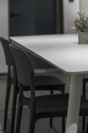 Dining - J nine Lodge (Seoul)