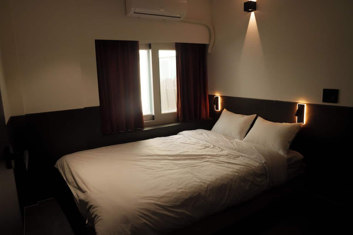 Family Studio Suite, City View