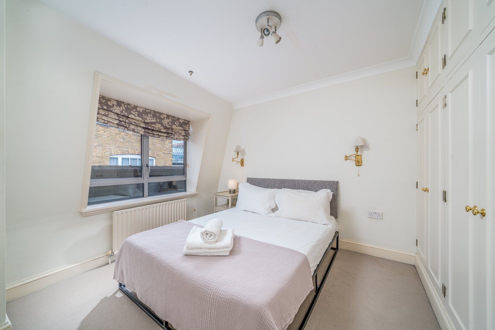อพาร์ทเมนท์ (Bright Two-Bed Flat in Covent Garden) | 2 ห้องนอน, Wi-Fi ฟรี