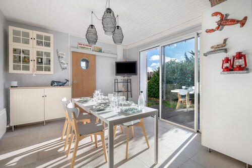 Maison à 30m de la mer - jardin pour 4