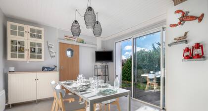 Maison Ă 30m de la mer - jardin pour 4
