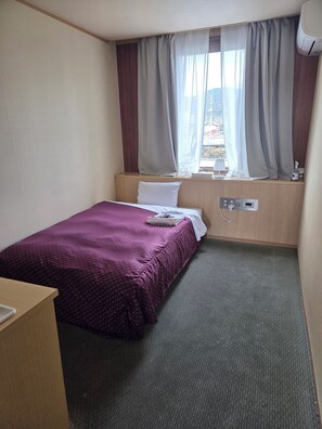 Single Room, Non Smoking | Iron/ironing board - kanonji Grand hotel (kanonjisi sakamototyou)