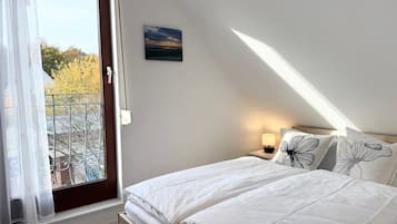 3 slaapkamers, een strijkplank/strijkijzer, wifi