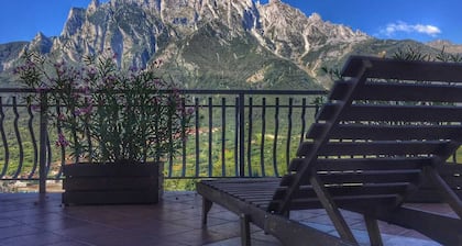 ORIGINS-Panoramic terrace in Valcamonica!