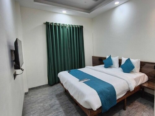 Townhouse Oak Pawana Road Lonavala