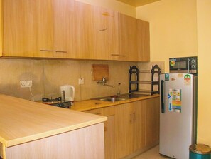 Private kitchen - Elegant Stay near two rivers mall, Ruaka. (Ruaka)