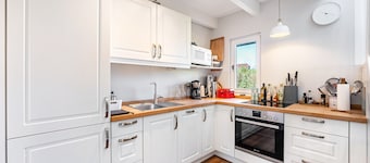 Charming Schlei Cottage Lorenz – Nature Retreat for Up to 4 Guests