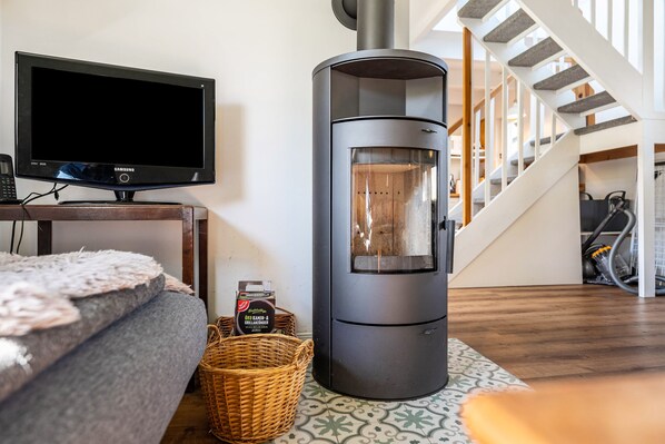 Interior - Charming Schlei Cottage Lorenz – Nature Retreat for Up to 4 Guests (Boren)