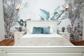 Suite Standard, patio, vue mer | Coffres-forts dans les chambres, décoration personnalisée