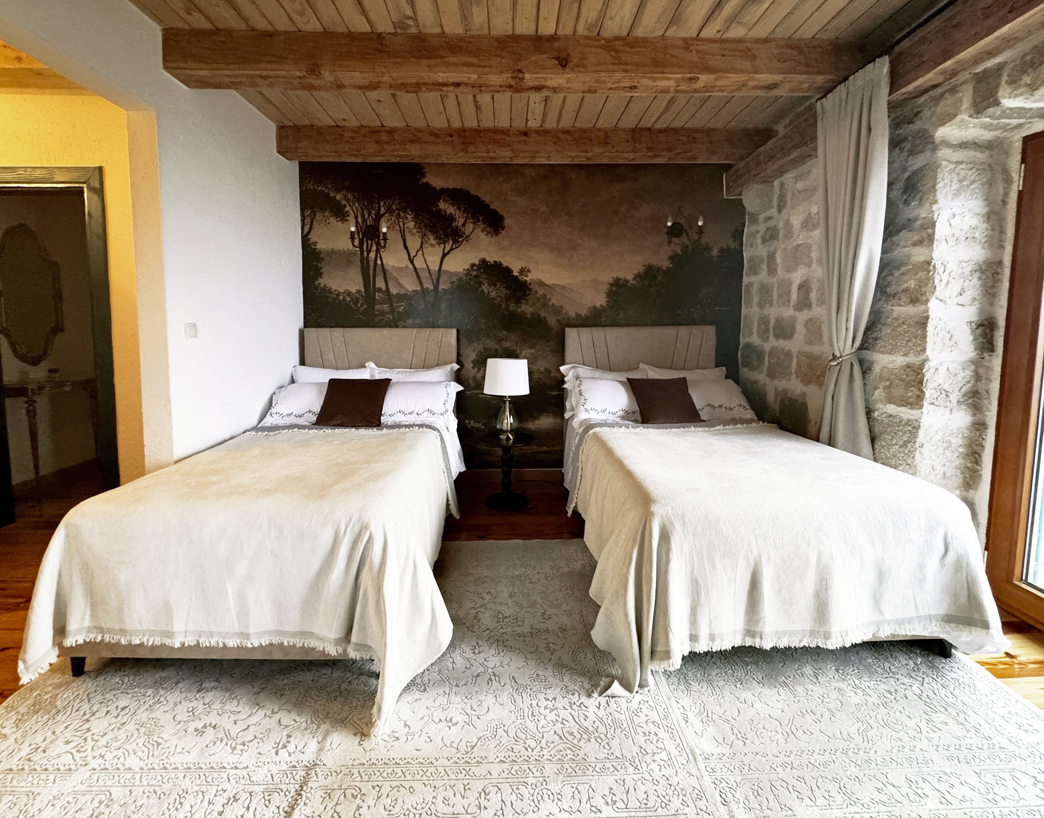 VILLA ARANCI | In-room safe, individually decorated, individually furnished