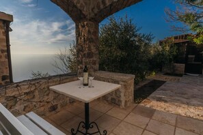 스튜디오 | 야외 식당