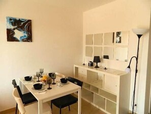 Dining - Three-room apartment - Patio 2 (Conca)