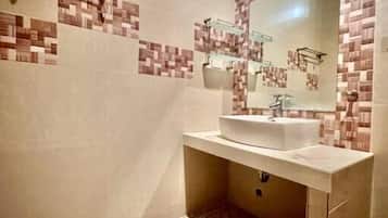 Appartement, vue ville | Salle de bain