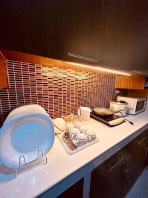 Apartment, City View | Private kitchen | Electric kettle -  5 min to SM, Beside Landbank, max 6 pax (Butuan)