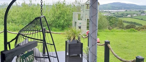 Cabana, 2 quartos, sacada, vista para o jardim | Terraço/pátio